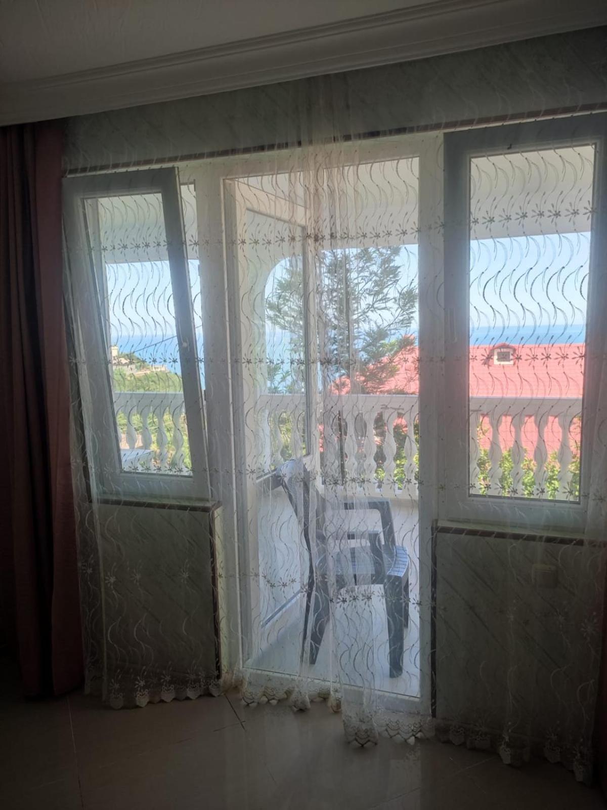 Geno Guest House Kvariati Chambre photo